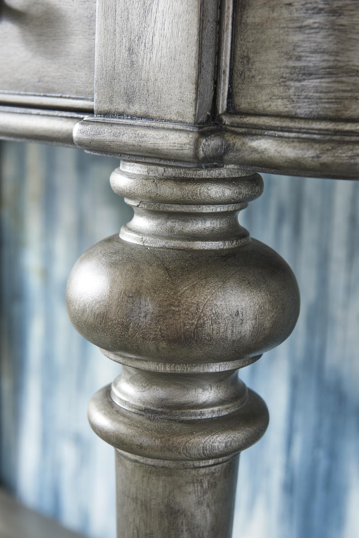Lexington Oyster Bay 717869 Sands Point Sideboard in Pelican Gray